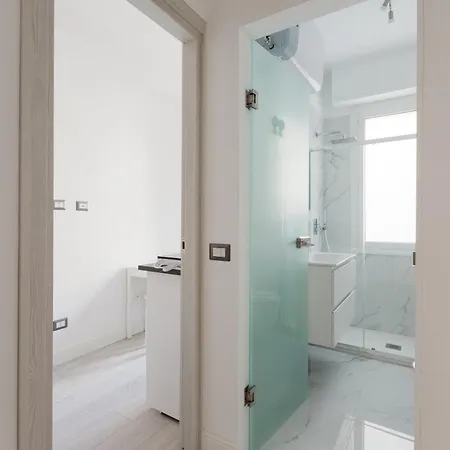 Apartamento Milan-corso Lodi Cosy With Small Terrace Milão